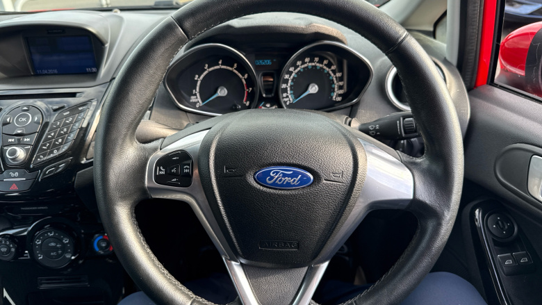 Ford Fiesta 1.25 82 Zetec 5dr Petrol Hatchback